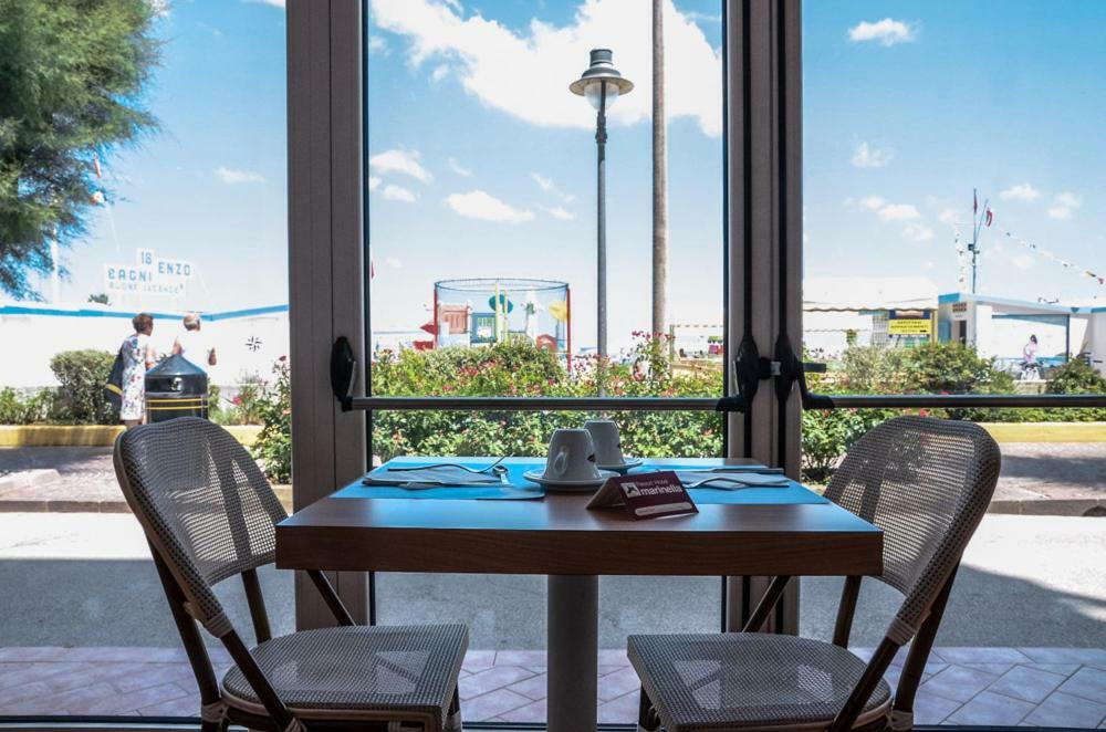 Hotel Resort Marinella 가비체 마레 외부 사진
